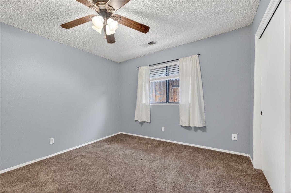 1715 DONNER Ave, Clovis, CA 93611