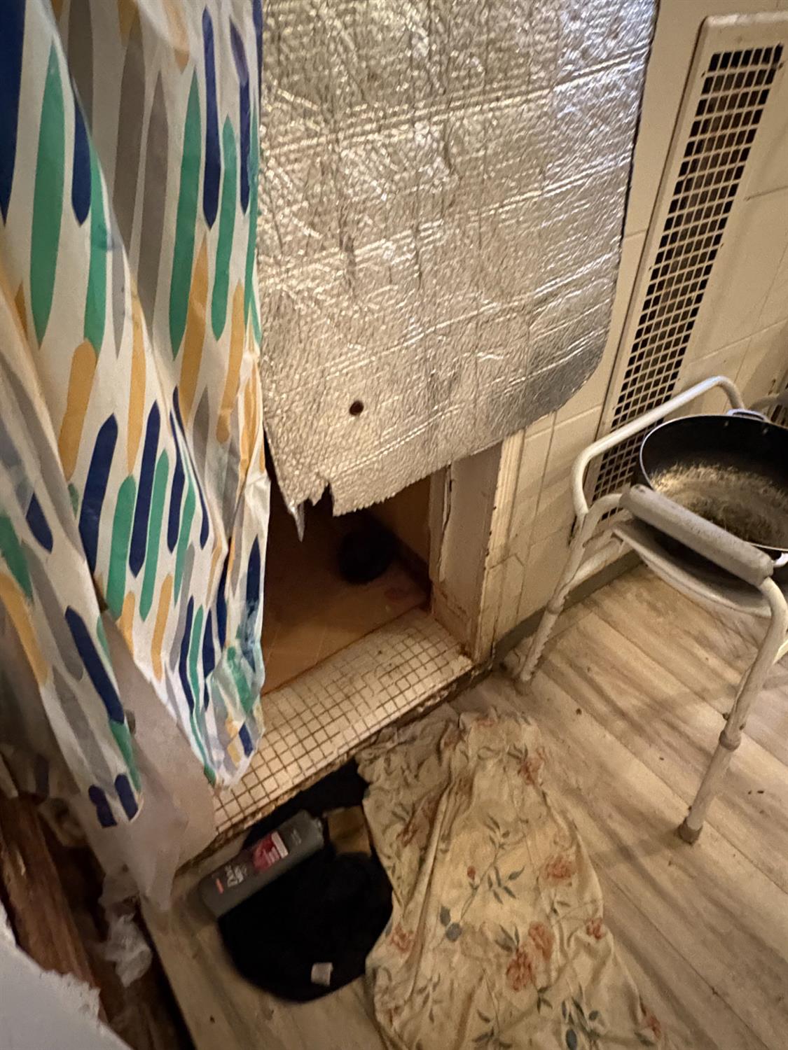 611 E Kearney Blvd, Fresno, CA 93706