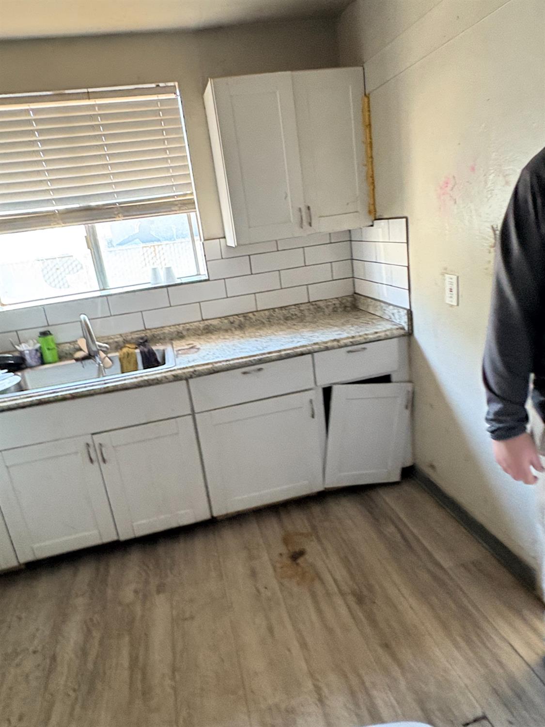 611 E Kearney Blvd, Fresno, CA 93706