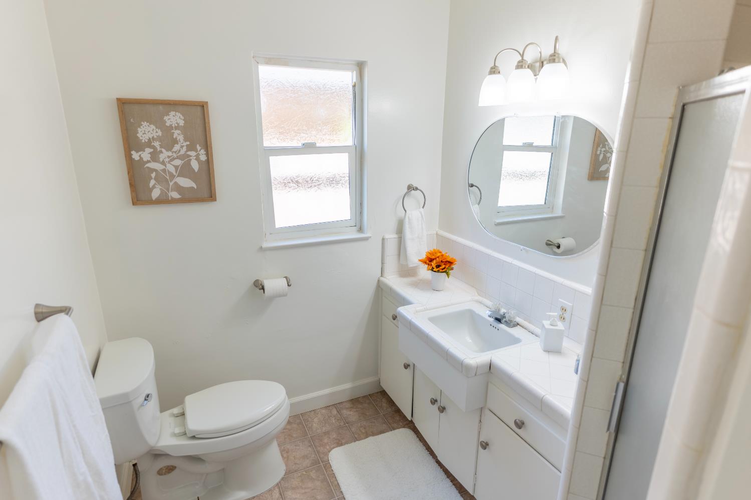 3605 E Cortland Ave, Fresno, CA 93726