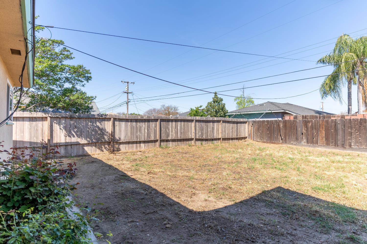 3605 E Cortland Ave, Fresno, CA 93726