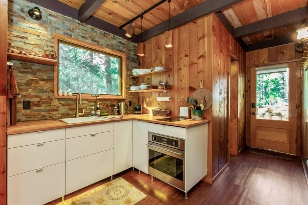 42101 Jeffrey Ln, Shaver Lake, CA 93664