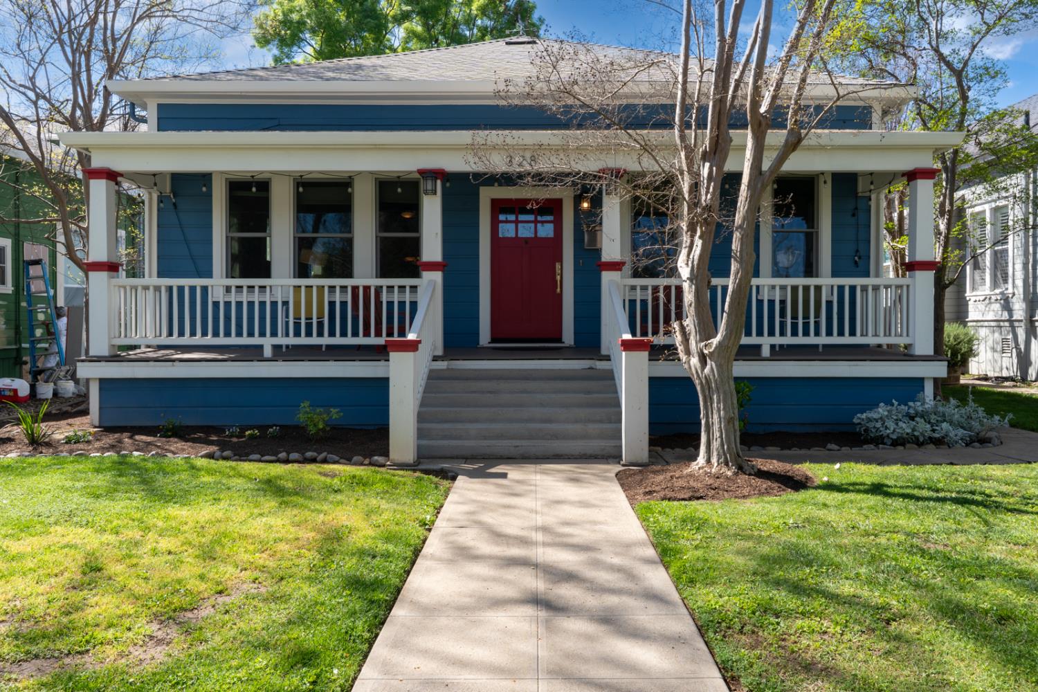 328 W 21st St, Merced, CA 95340