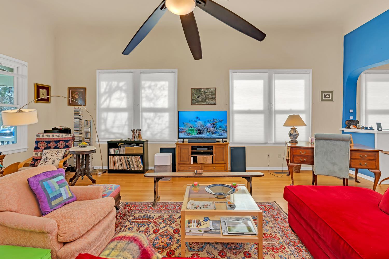 328 W 21st St, Merced, CA 95340