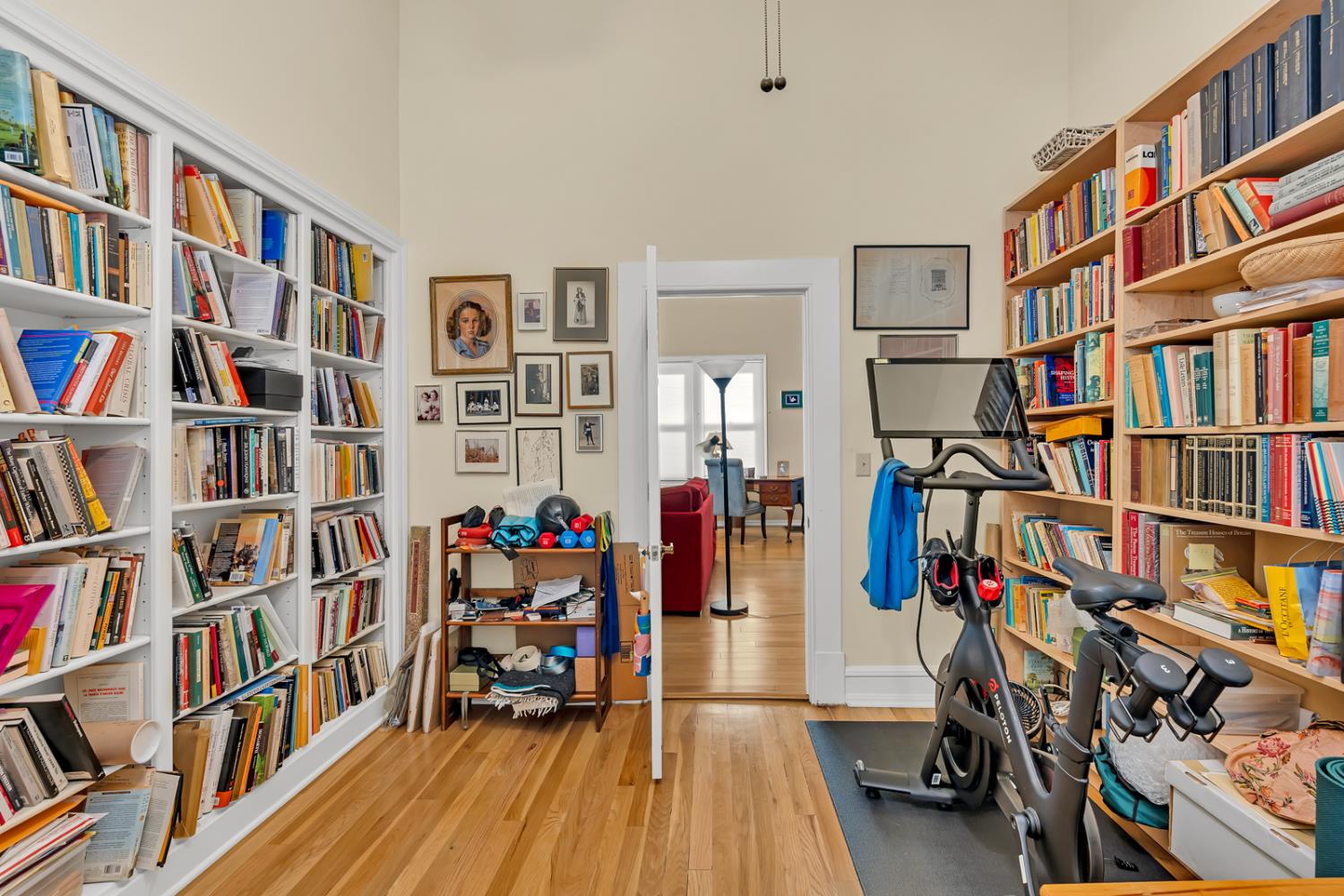 328 W 21st St, Merced, CA 95340