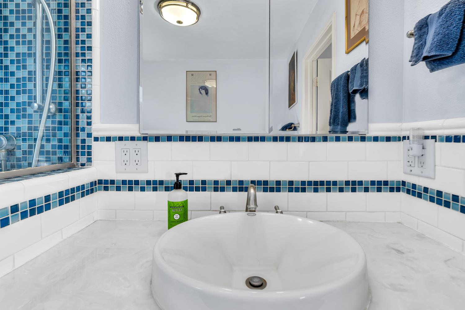 328 W 21st St, Merced, CA 95340