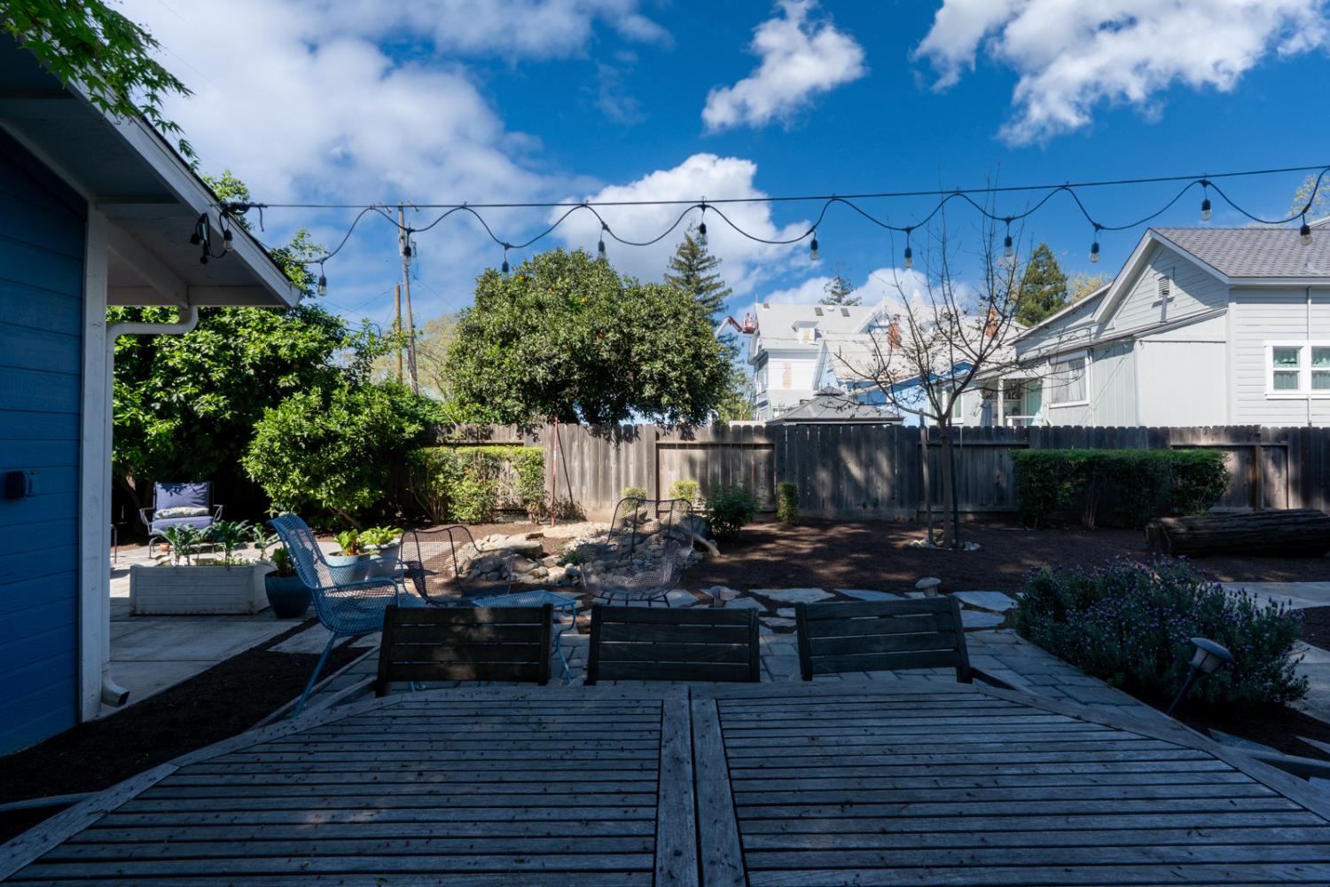 328 W 21st St, Merced, CA 95340