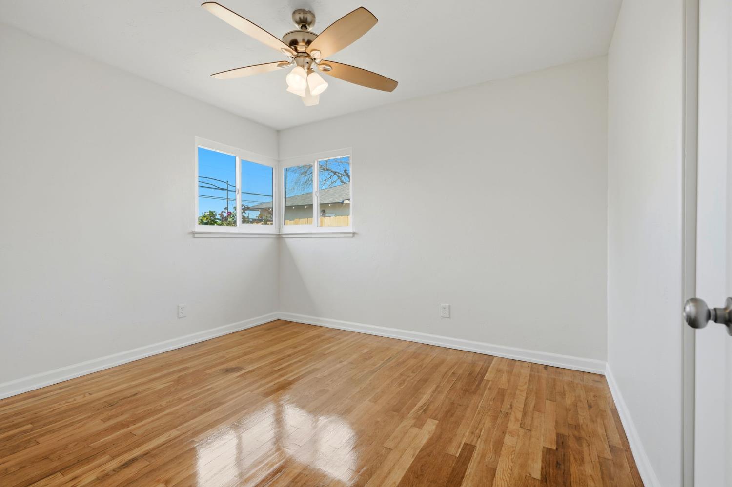 1931 N Douty St, Hanford, CA 93230