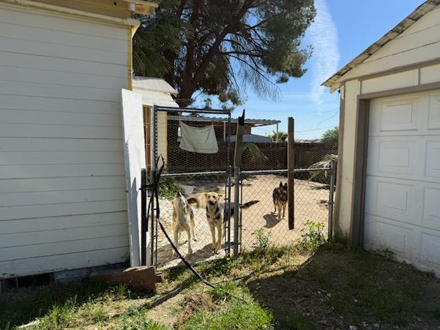 672 Tache, Coalinga, CA 93210