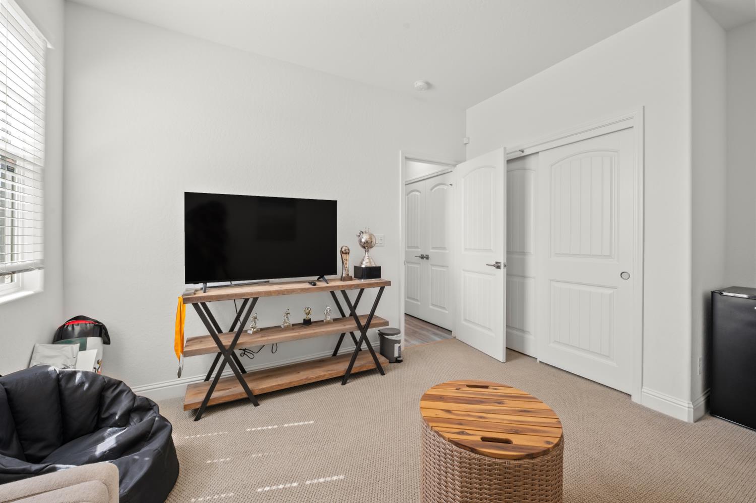 6254 W Holland Ave, Fresno, CA 93723