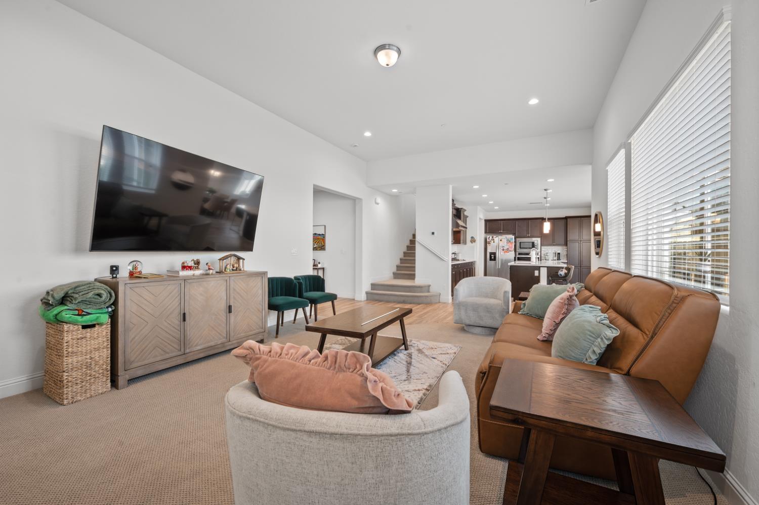 6254 W Holland Ave, Fresno, CA 93723