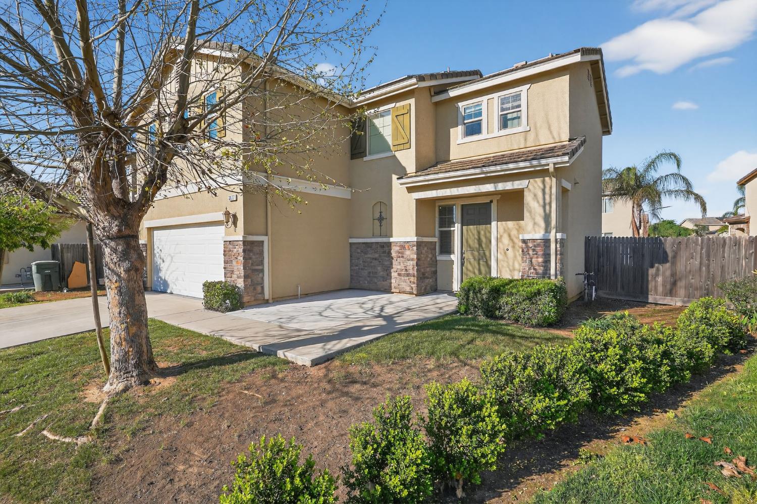 3077 N Hanalei Ave, Fresno, CA 93737