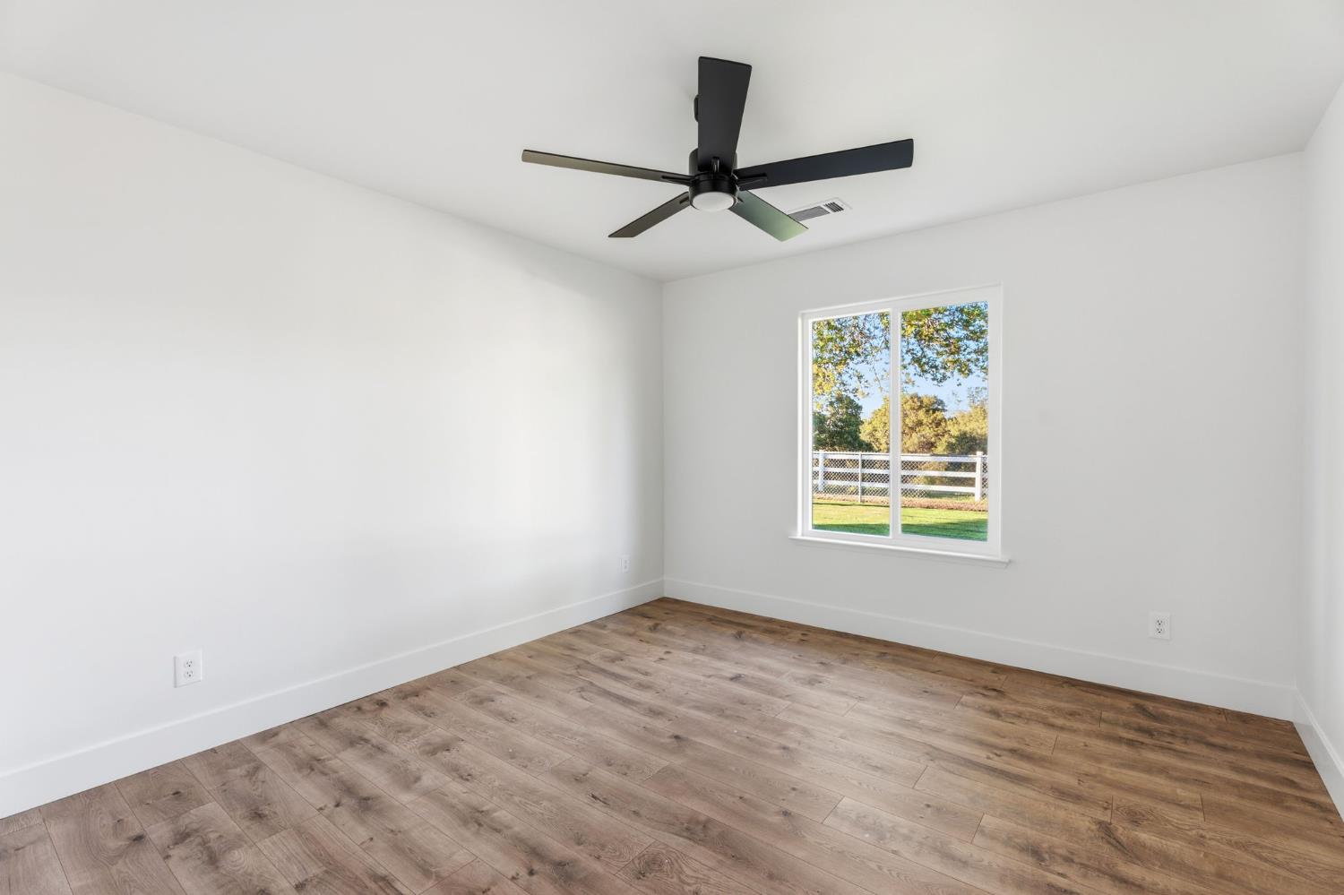 26882 Road 400, Madera, CA 93636