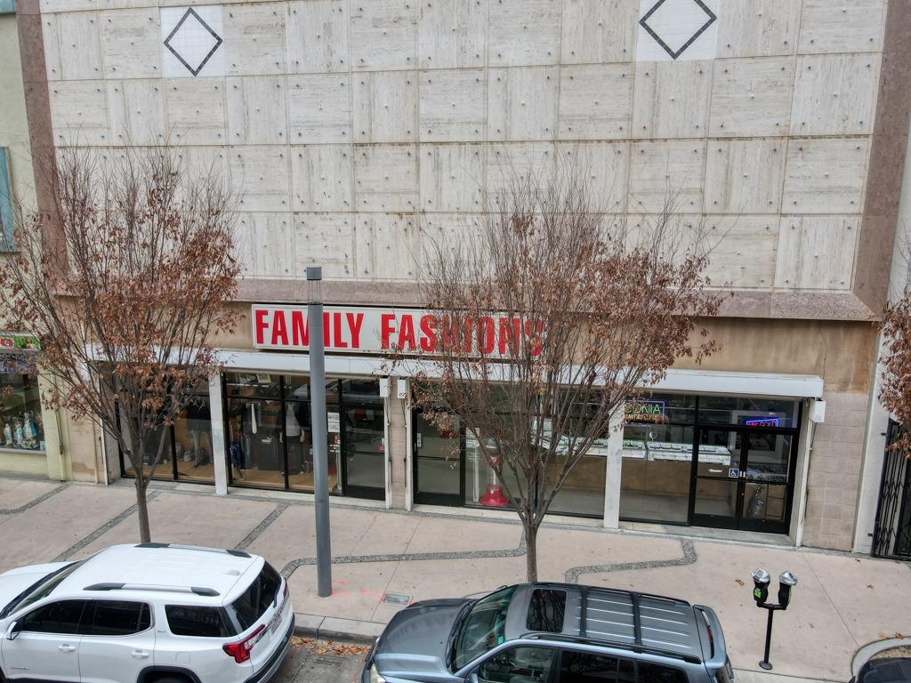 1045 Fulton St, Fresno, CA 93721