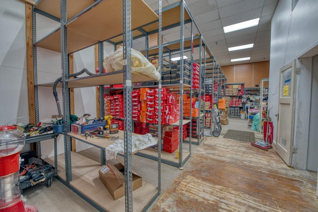 1045 Fulton St, Fresno, CA 93721