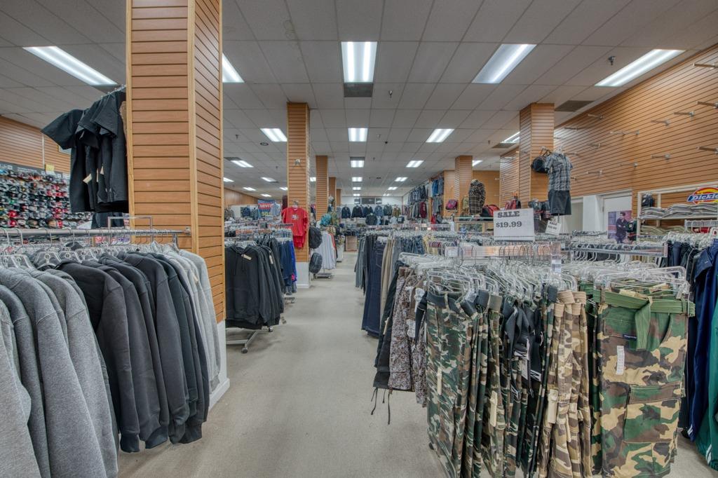 1045 Fulton St, Fresno, CA 93721