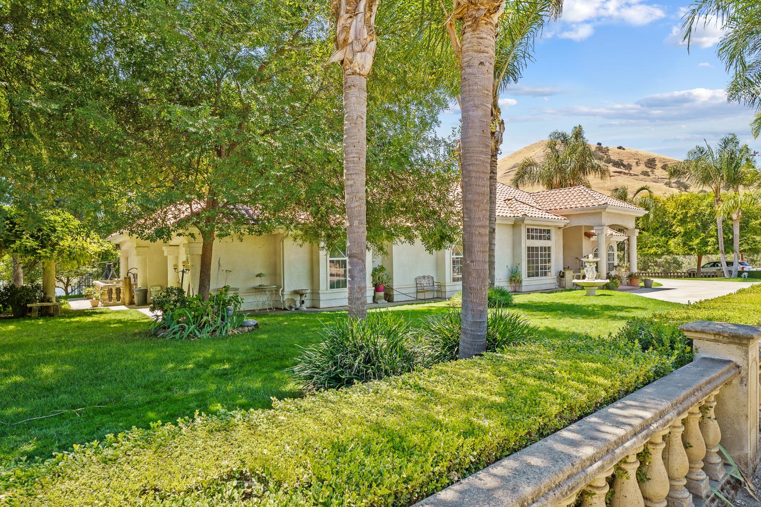 32933 Success Valley Dr, Porterville, CA 93257