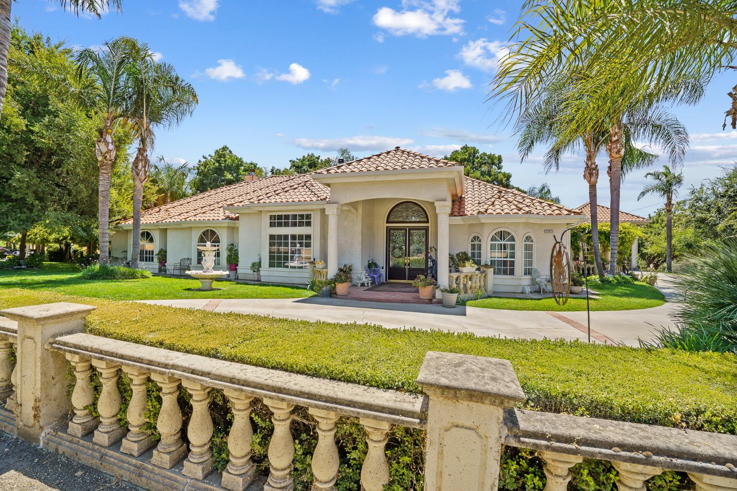 32933 Success Valley Dr, Porterville, CA 93257