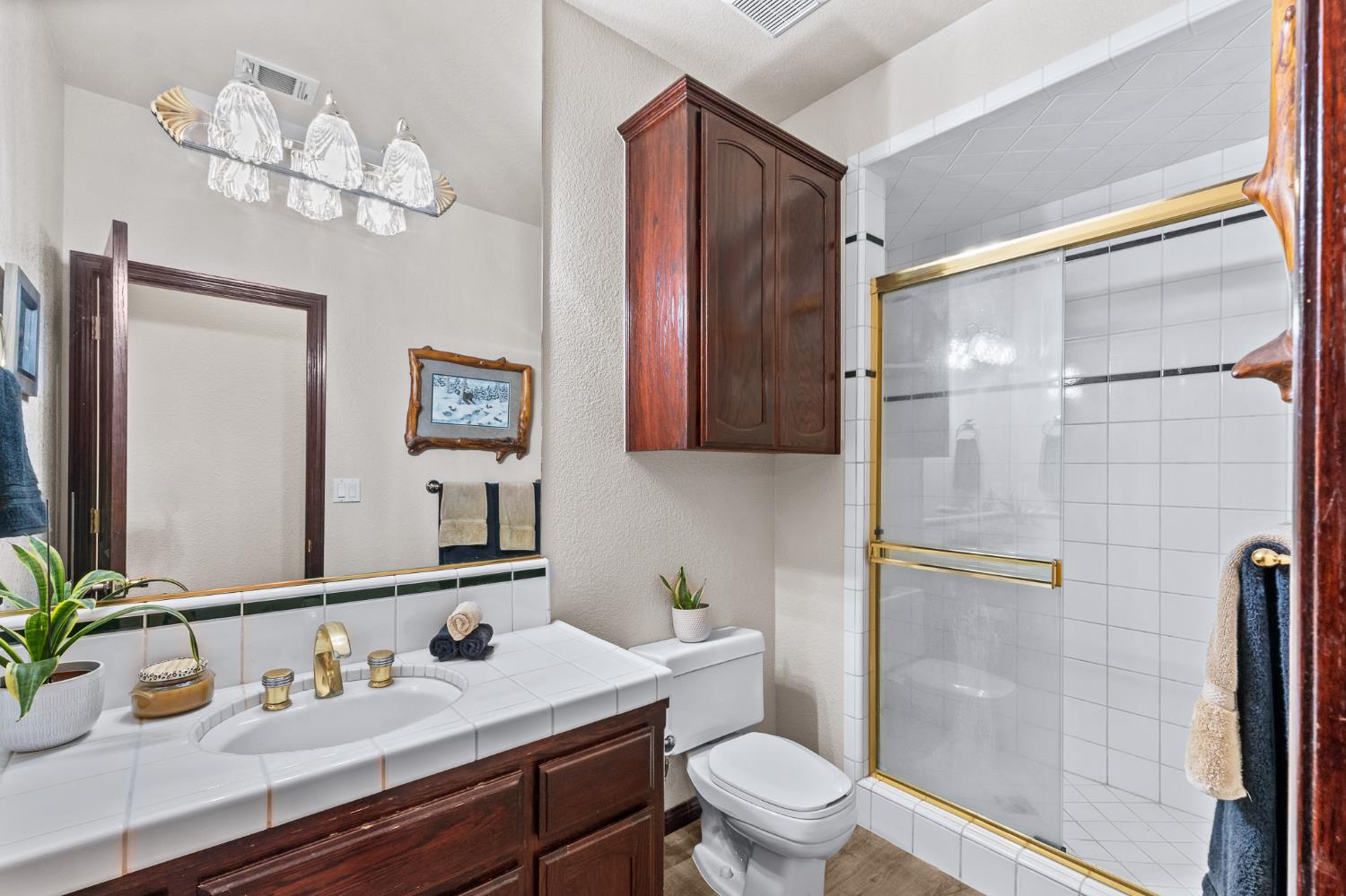 32933 Success Valley Dr, Porterville, CA 93257