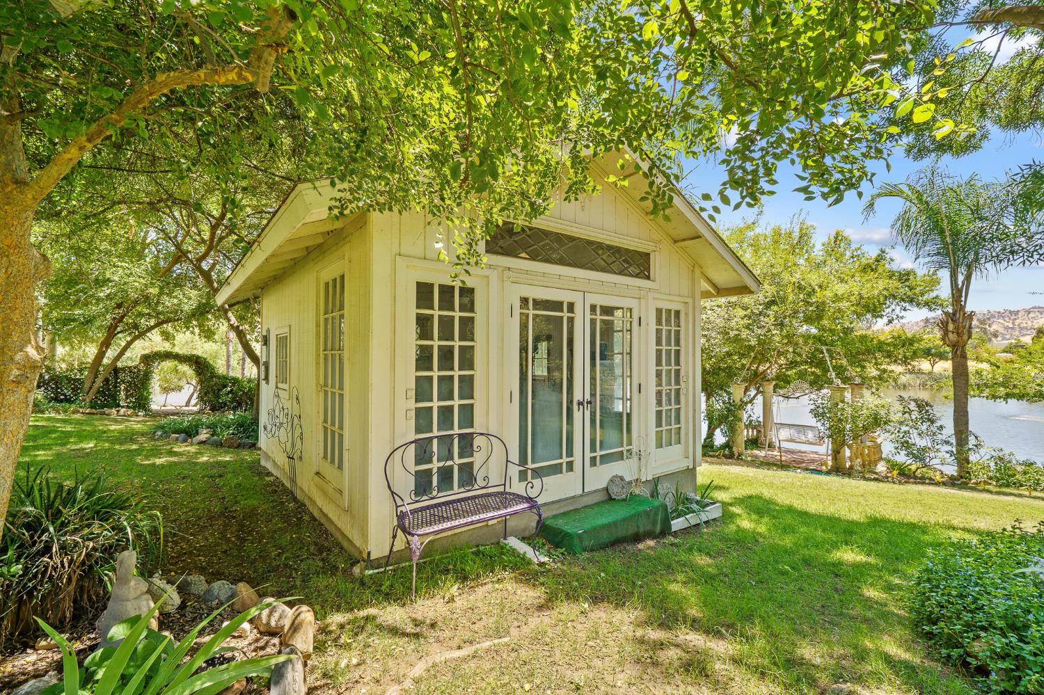 32933 Success Valley Dr, Porterville, CA 93257