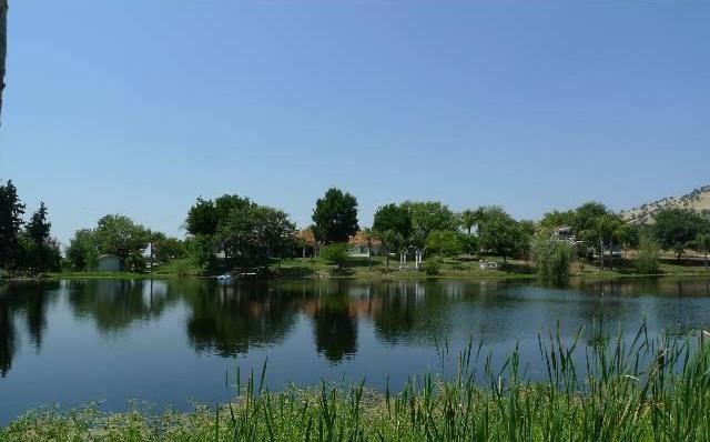 32933 Success Valley Dr, Porterville, CA 93257