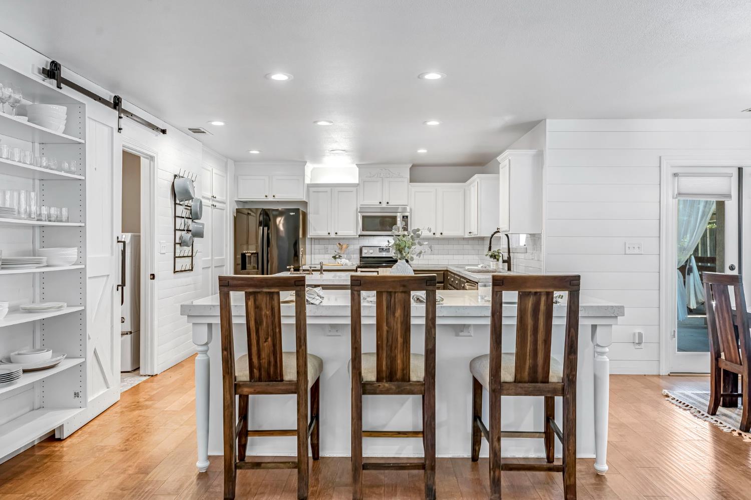 2361 Cromwell Ave, Clovis, CA 93611