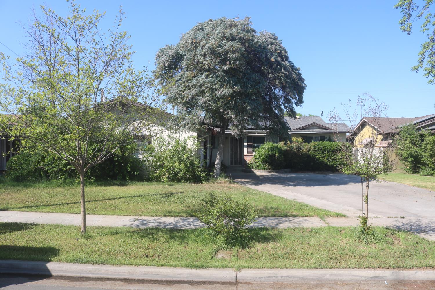 2807 6735 E Garland Ave, Fresno, CA 93726