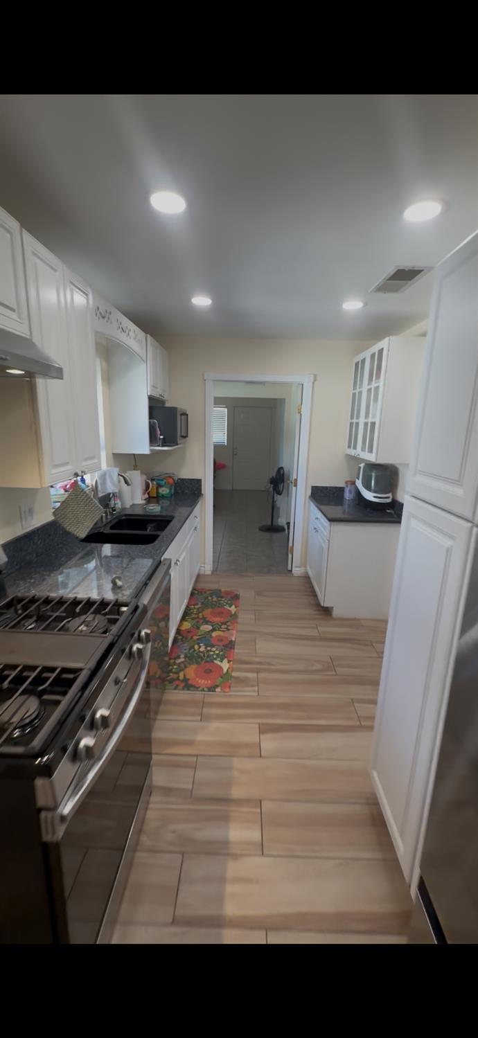 630 S Euclid St, Anaheim, CA 92802