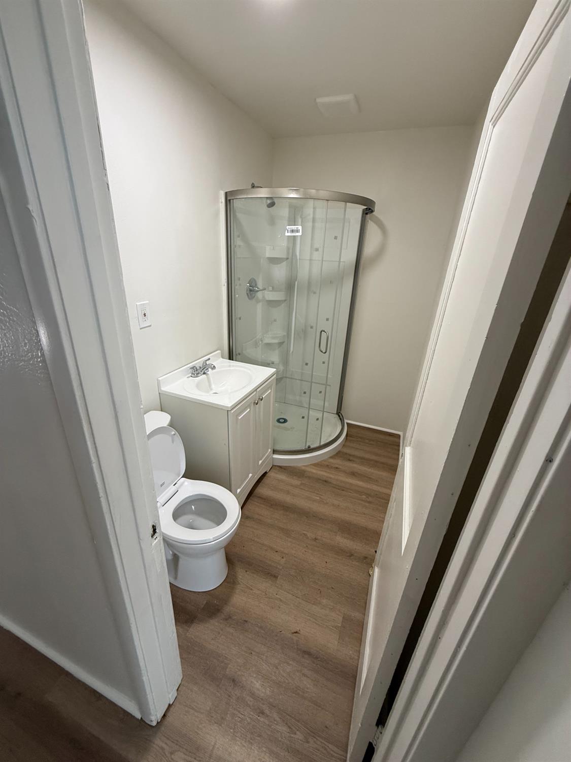 2353 E Vassar Ave, Fresno, CA 93703