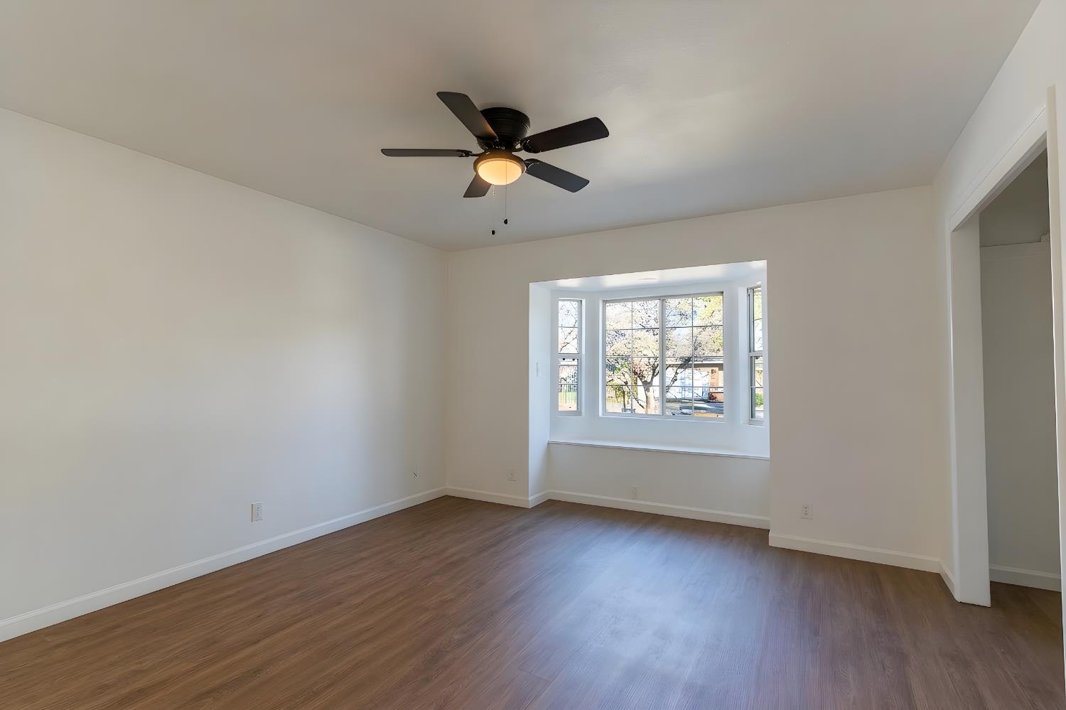 5761 N Orchard St, Fresno, CA 93710