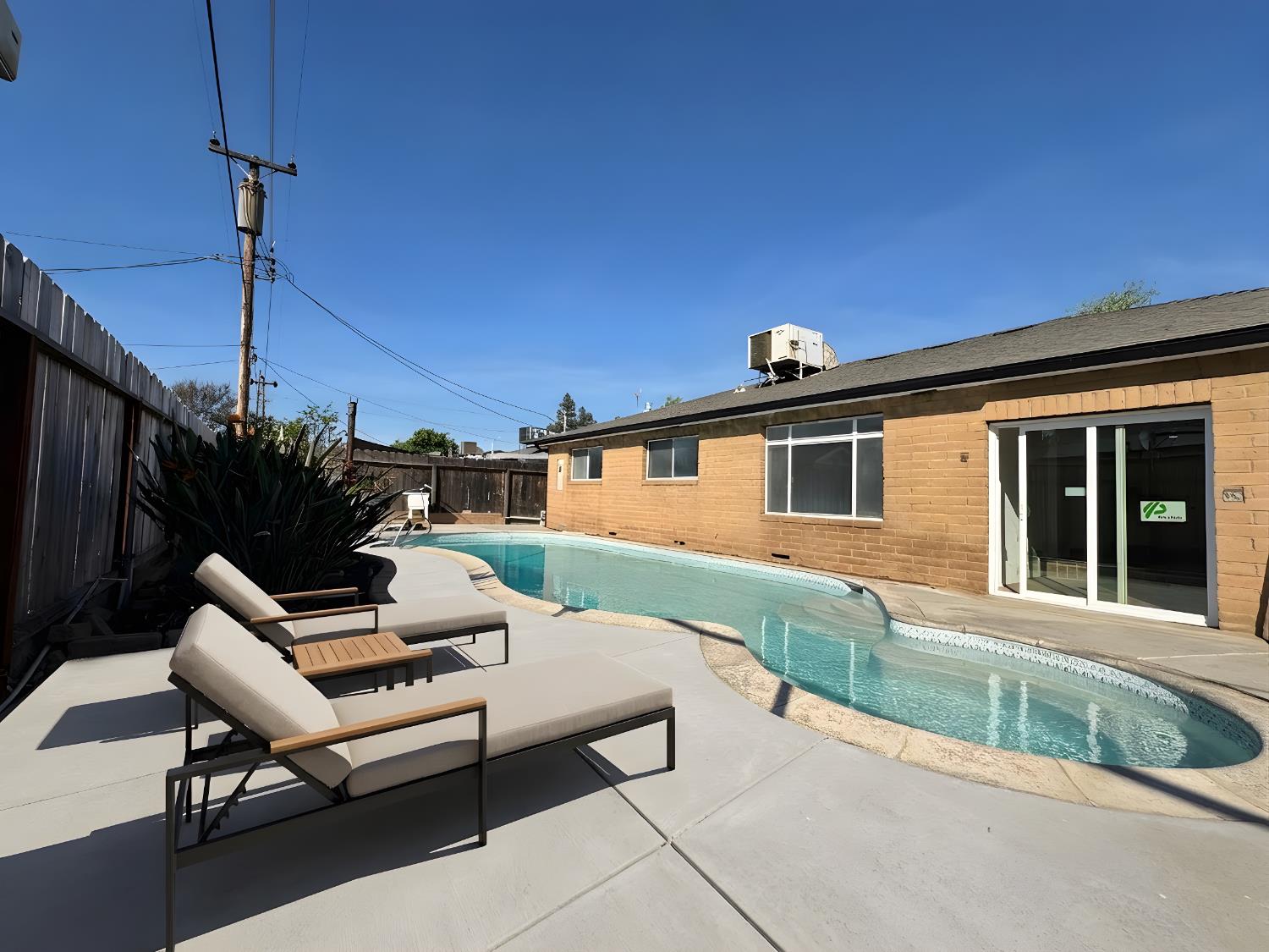 5761 N Orchard St, Fresno, CA 93710