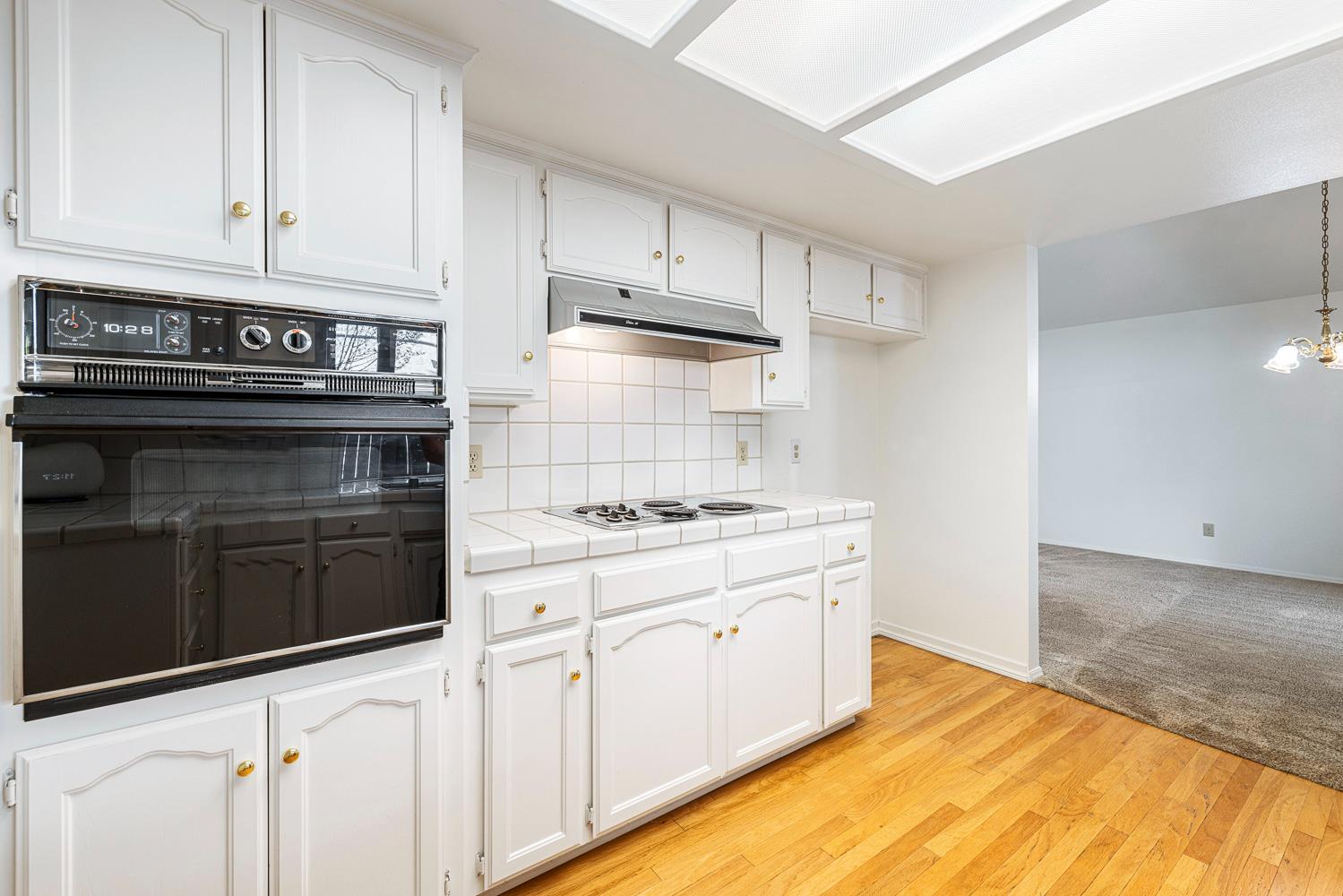 6363 N Gilroy Ave, Fresno, CA 93722