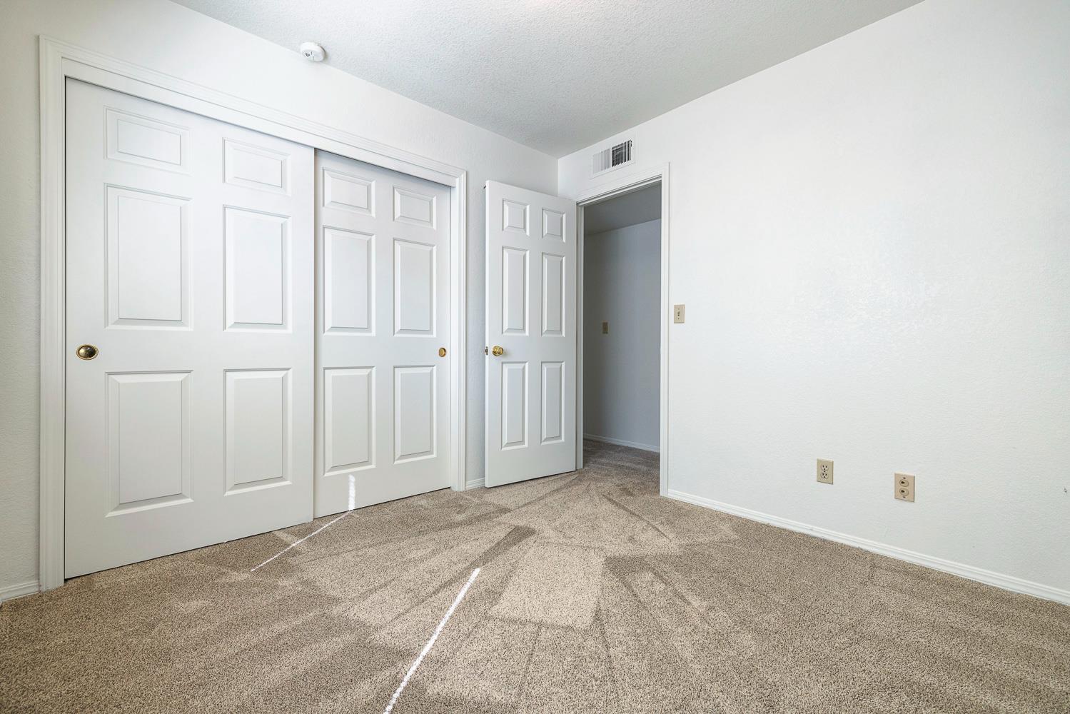 6363 N Gilroy Ave, Fresno, CA 93722