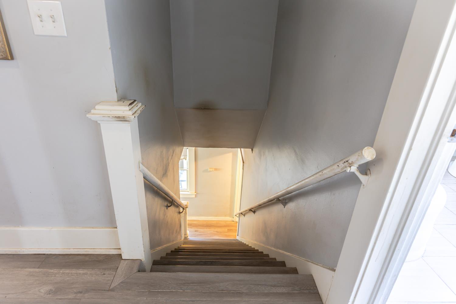 3463 E Kerckhoff Ave, Fresno, CA 93702