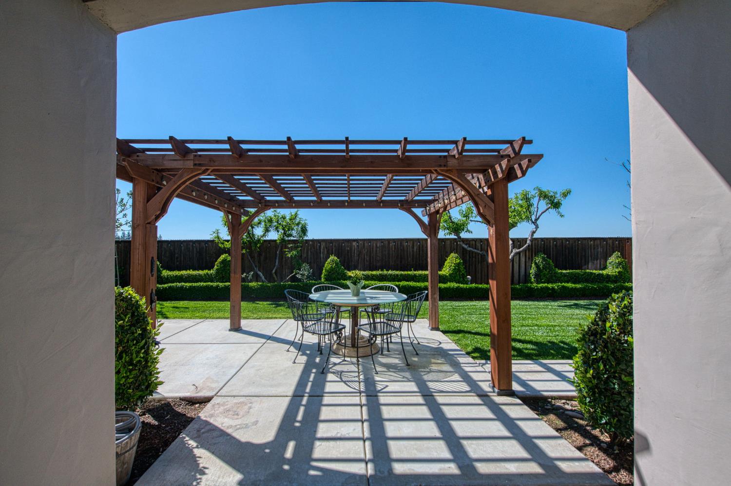 1634 N Cindy Ave, Clovis, CA 93619