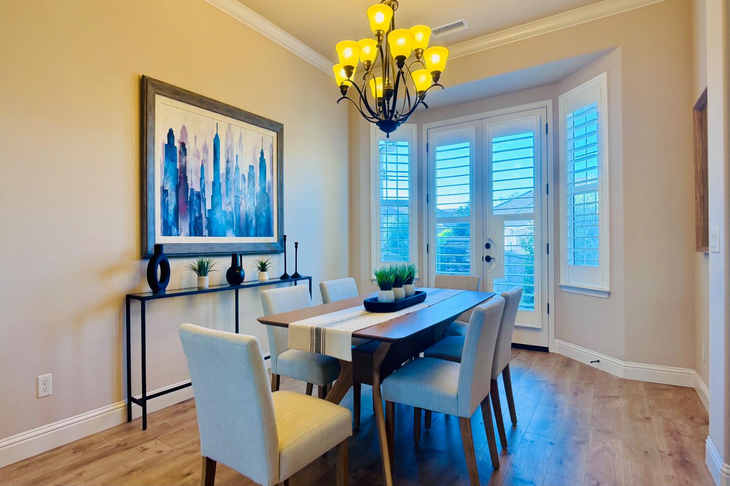 2770 Muncie Ave, Clovis, CA 93619