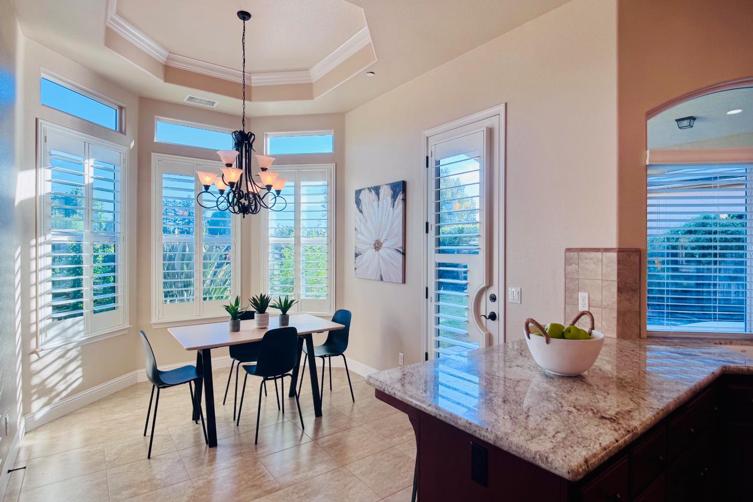 2770 Muncie Ave, Clovis, CA 93619