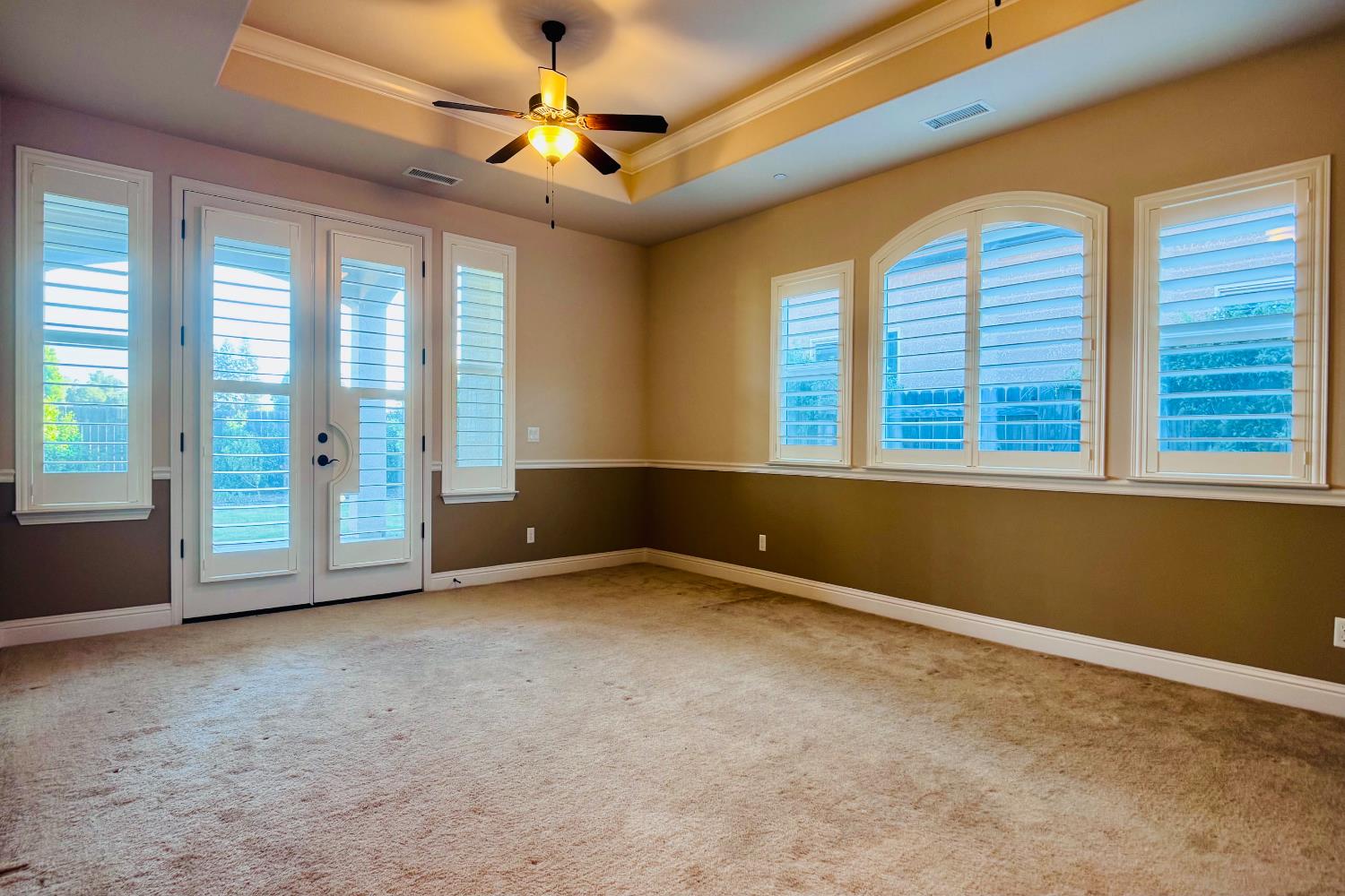 2770 Muncie Ave, Clovis, CA 93619