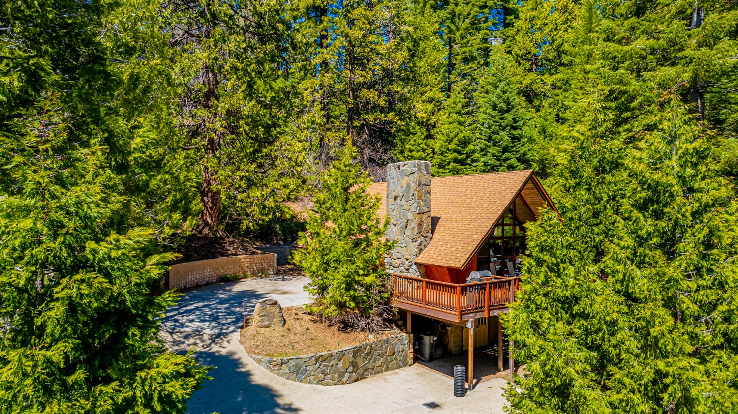 1163 Silver Tip Ln, Fish Camp, CA 93623