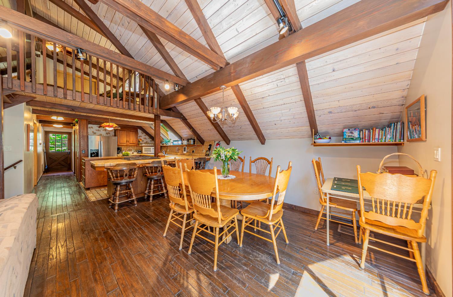 1163 Silver Tip Ln, Fish Camp, CA 93623