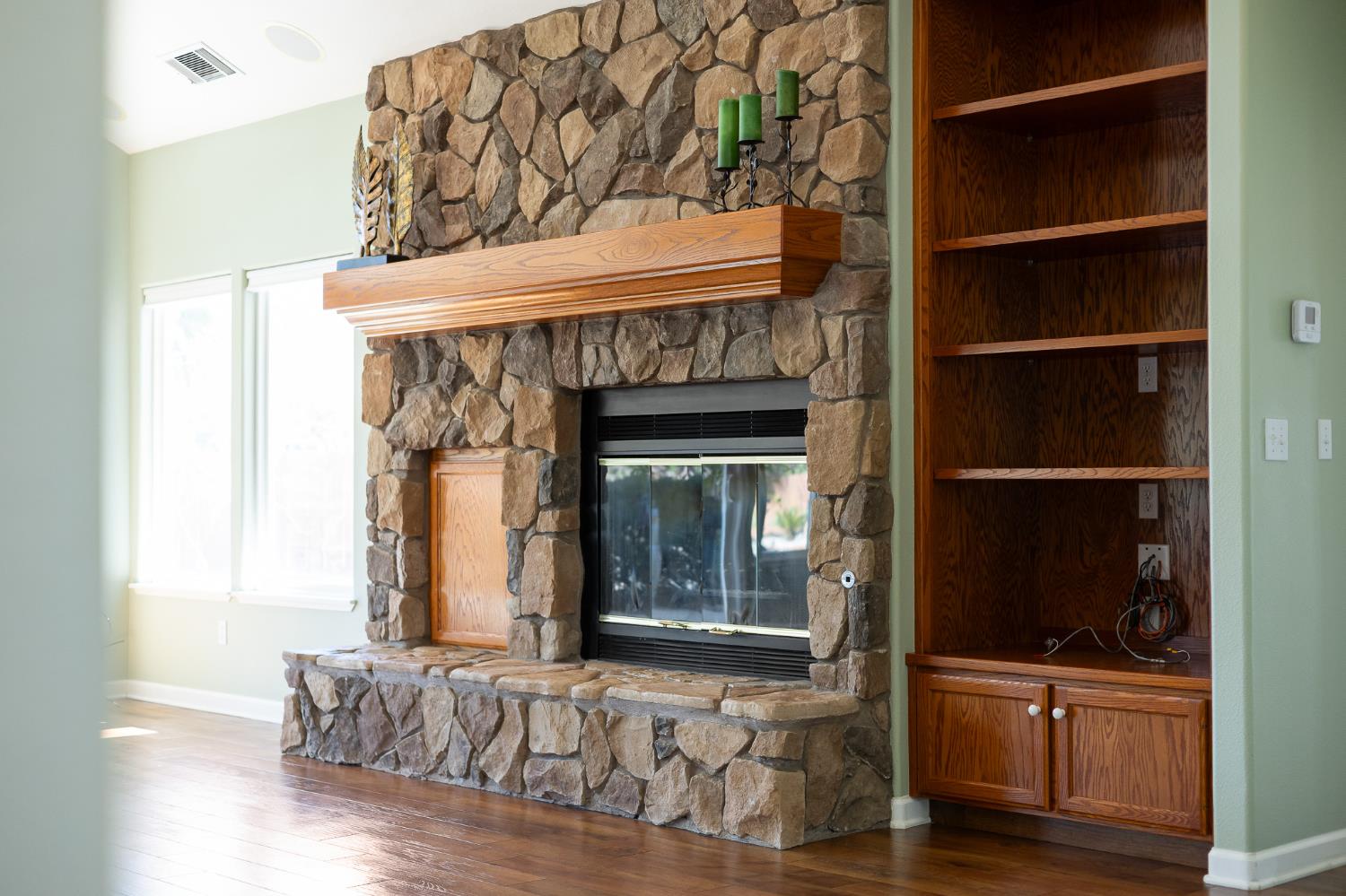 32250 Appaloosa Dr, Lindsay, CA 93265