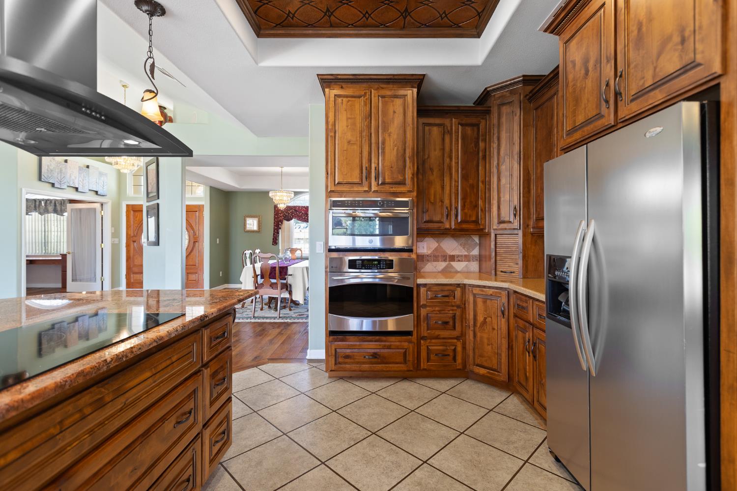 32250 Appaloosa Dr, Lindsay, CA 93265