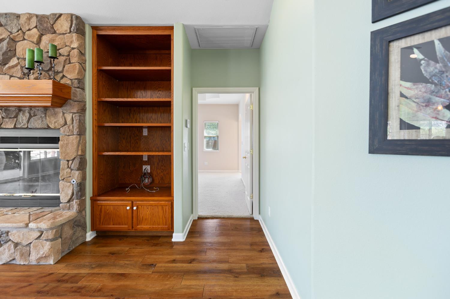 32250 Appaloosa Dr, Lindsay, CA 93265