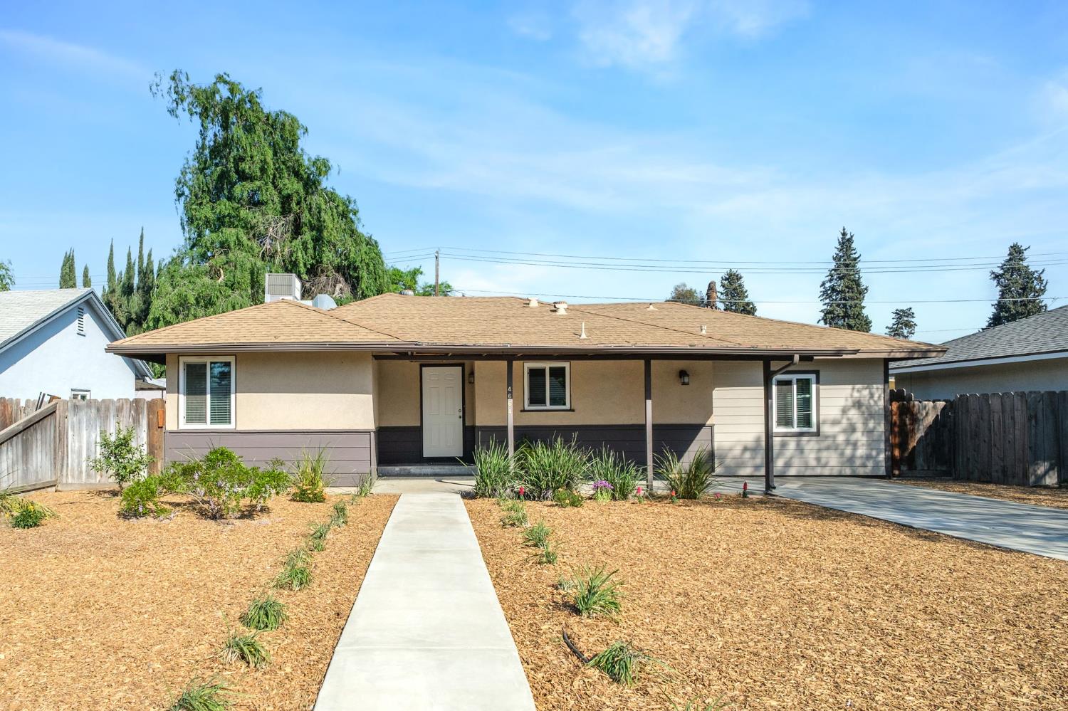 4664 N Vagedes Ave, Fresno, CA 93705