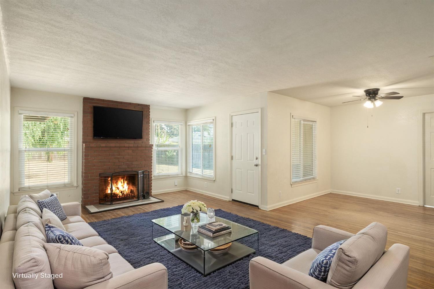 4664 N Vagedes Ave, Fresno, CA 93705