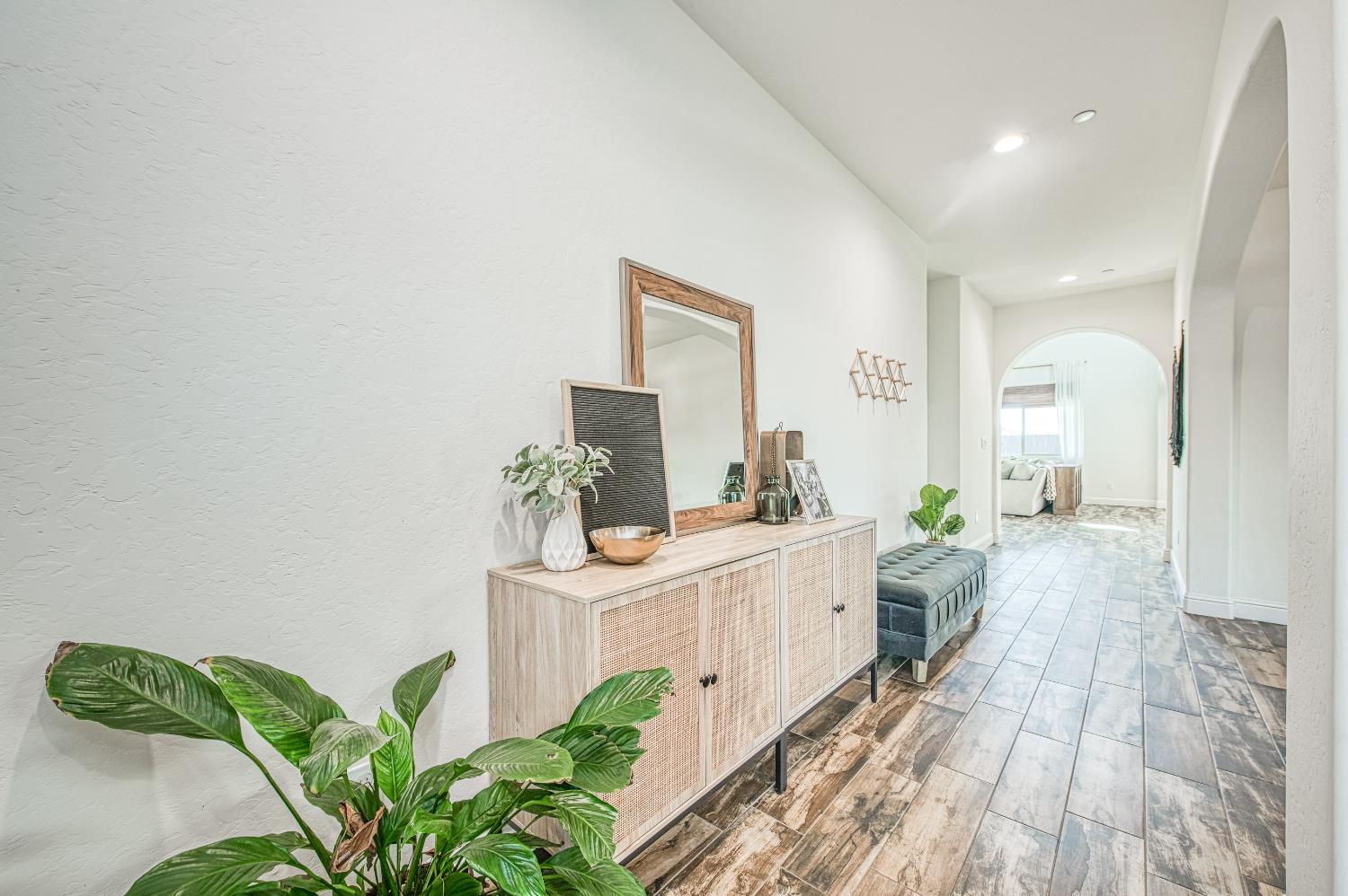 753 E Aretha Ave, Fowler, CA 93625