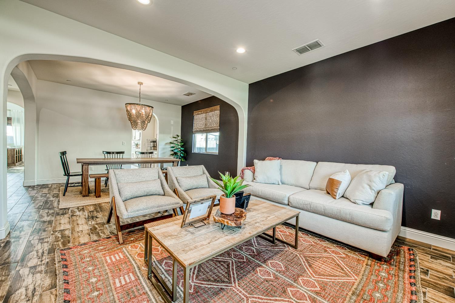 753 E Aretha Ave, Fowler, CA 93625