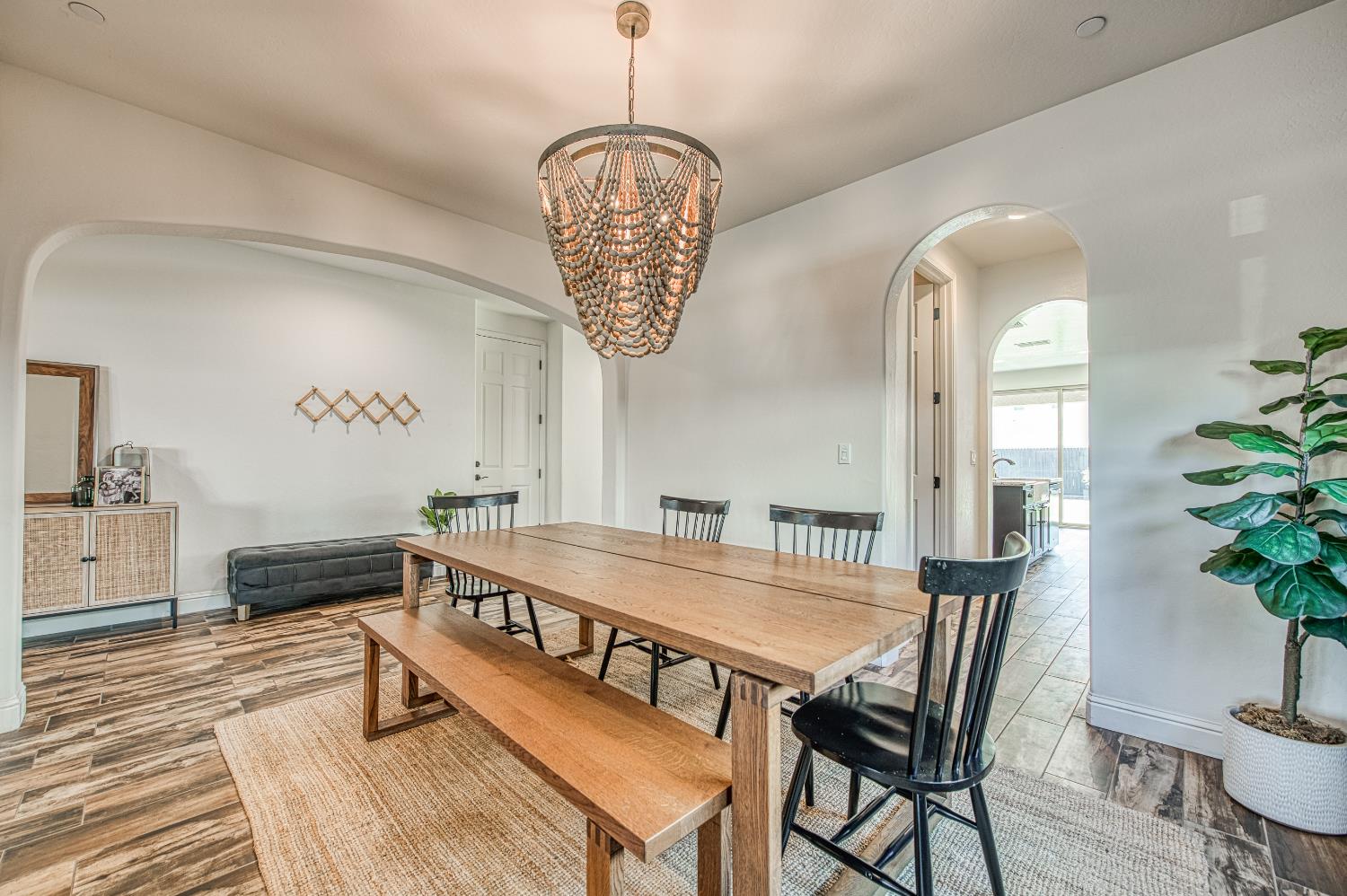 753 E Aretha Ave, Fowler, CA 93625