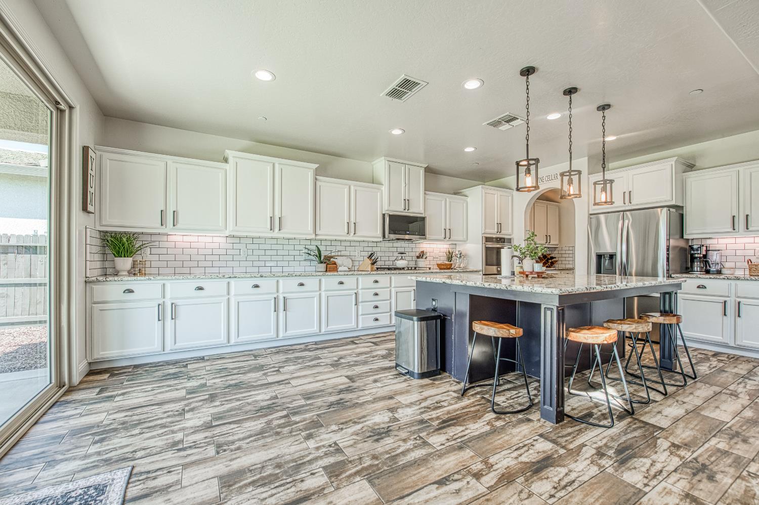 753 E Aretha Ave, Fowler, CA 93625