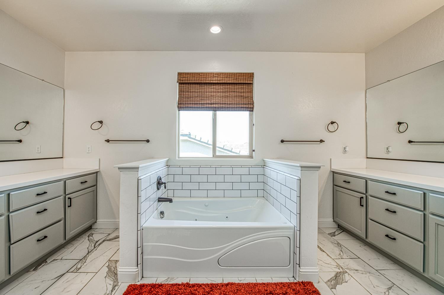 753 E Aretha Ave, Fowler, CA 93625